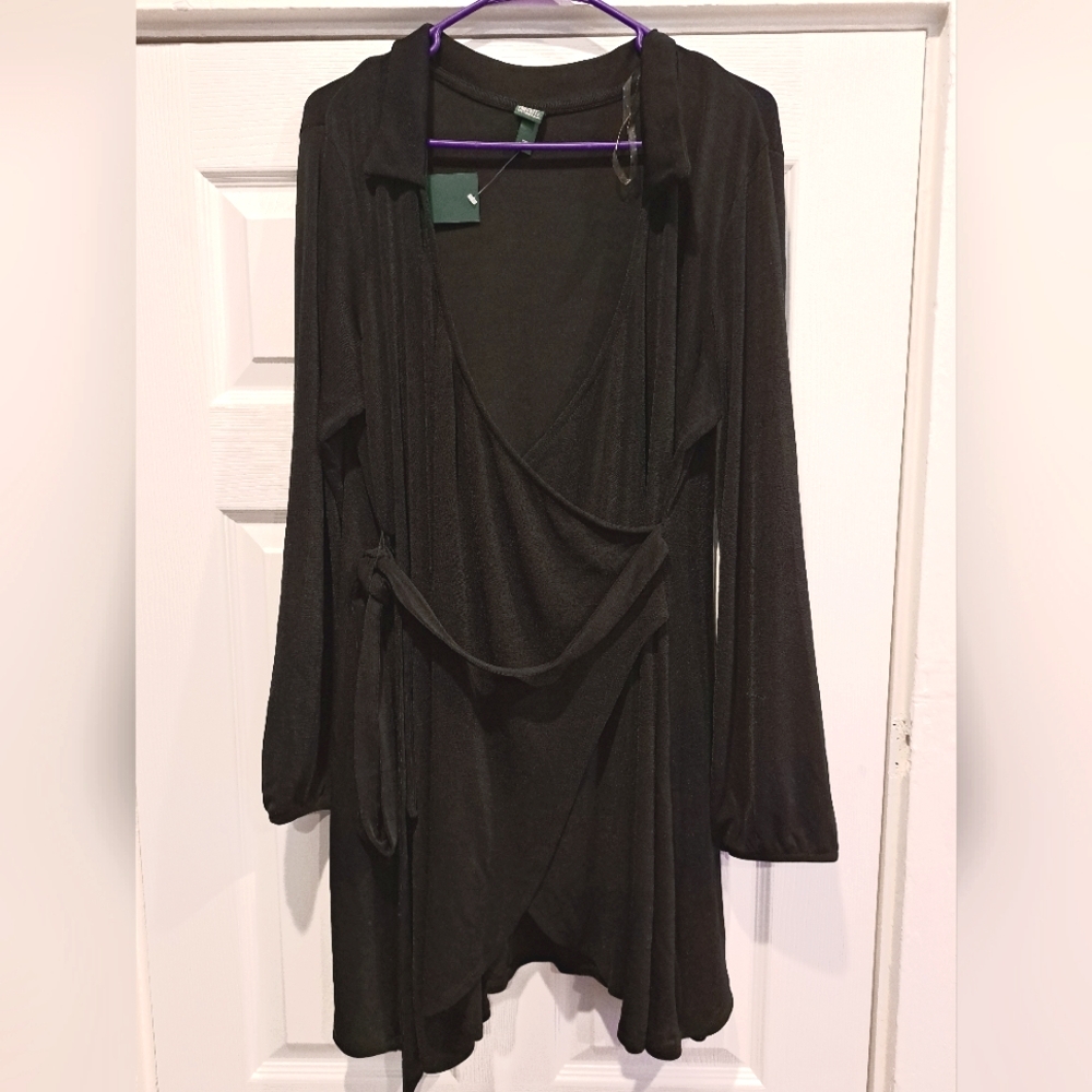 Black midlength wrap dress XXL (never worn, tags still attached)